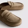Sandalias tipo mocasín con suela gruesa