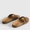 Sandalias tipo mule con correa y hebilla