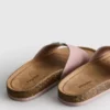 Sandalias tipo mule con correa y hebilla