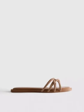 Sandalias tipo mule con tejido «Diamanta»