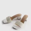 Sandalias tipo mule con zapatos de tacón grueso y perlas de imitación
