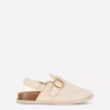 Sandalias tipo mule de puntera cerrada