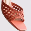 Sandalias tipo mule de tacón grueso y punta cuadrada