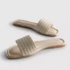 Sandalias tipo mules con cuentas de strass
