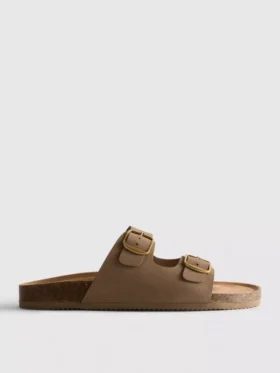 Sandalias tipo mules con doble correa de hebilla