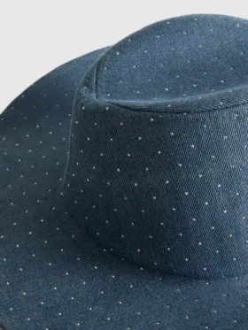 Sombrero vaquero de denim con tachuelas