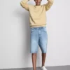 Sudadera básica de cuello redondo