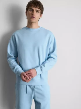 Sudadera básica de cuello redondo