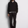 Sudadera con capucha oversize imprescindible