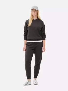 Sudadera imprescindible
