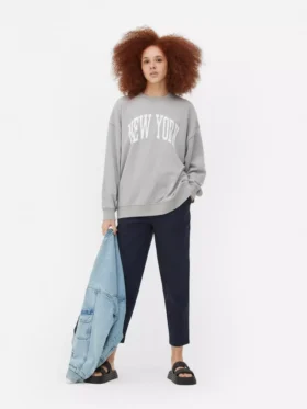 Sudadera oversize con estampado de Nueva York