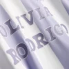 The Primark Scene | Camiseta de fútbol a rayas de Olivia Rodrigo