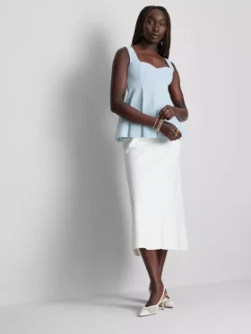 Top de crepé con peplum y escote corazón