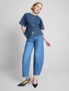 Top de manga corta ajustado de denim de algodón para pantalones cortos