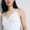 Top tipo babydoll con cuello en V
