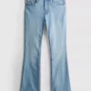 Vaqueros acampanados de algodón denim de talle medio