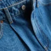 Vaqueros de algodón denim con corte acampanado