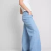 Vaqueros de algodón denim de talle medio y pierna ancha