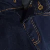 Vaqueros de corte ajustado