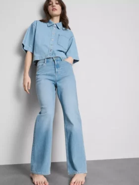 Vaqueros de denim de algodón de corte recto