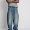 Vaqueros de talle medio