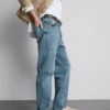 Vaqueros elásticos de pierna recta
