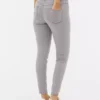 Vaqueros pitillo de talle medio Essential | corte regular