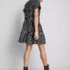 Vestido camisero mini a rayas con volantes