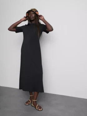 Vestido camiseta midi