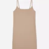 Vestido liso moldeador tipo camisola