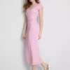 Vestido midi arrugado con escote corazón