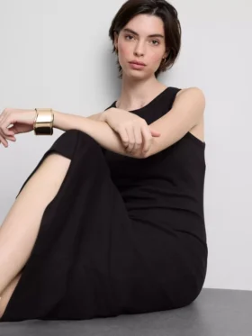 Vestido midi con sujetador incorporado de punto acanalado