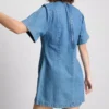 Vestido mini recto de denim de algodón