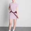Vestido mini tipo camiseta ajustado de canalé