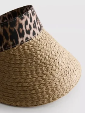 Visera con estampado animal