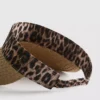 Visera con estampado animal