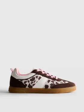 Zapatillas con suela de goma y estampado animal