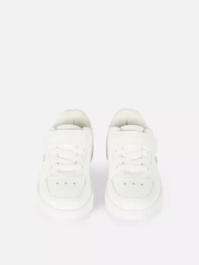 Zapatillas de caña baja con corazones