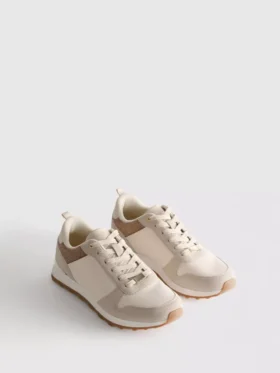 Zapatillas de caña baja con detalle «Diamanta»