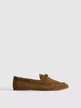 Zapatos náuticos con detalle de cordones