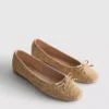 Zapatos planos con abalorios