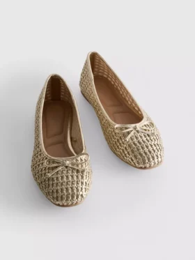 Zapatos planos trenzados